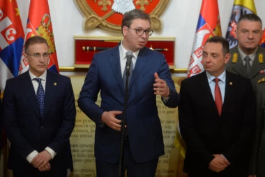 Vučić iz Niša: Naše jedinice su sve pripremljenije i obučenije, a naš vojni budžet nikad veći
