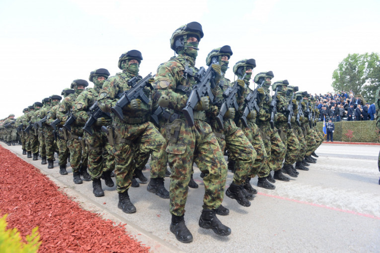 Dominacija Vojske Srbije: Pogledajte šta je sve prikazano na paradi u Nišu