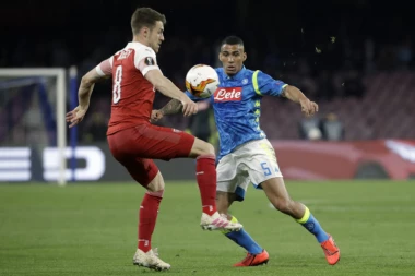 PSŽ na korak od dovođenja veziste Napolija - u igri ASTRONOMSKA svota novca!