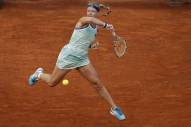 Bertens šampionka Madrida - Osaka ostaje prva teniserka sveta!