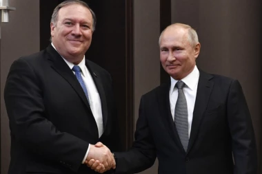 Putin poručio Pompeu: Nadam se obnovi rusko-američkih odnosa