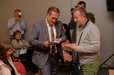 Zadrugarstvo - ključ razvoja poljoprivrede, osiguranja i prehrambene industrije