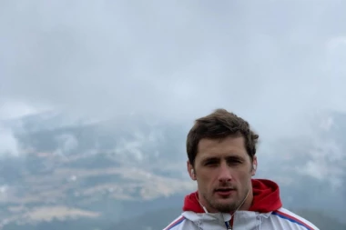 Spartanci ovo ne bi izdržali; Kukolj: Ovakva leđa su posledica na hiljade i hiljade sklekova!