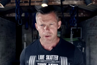 Ovaj političar zna kako da privuče glasače: Objavio oglas na porno sajtu