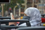 TINEJDŽERKA (15) UDAVLJENA HIDŽABOM: Zla kob je vrebala u ZABAVNOM parku!