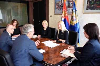 Popović Ivković na sastanku s prvim čovekom Regionalnog centra MARRI: Srbija primenjuje dobra iskustva u rešavanju migrantskih problema