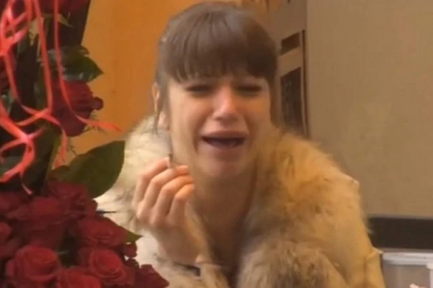 (VIDEO) MILJANA KULIĆ DISKVALIFIKOVANA: Razvalila vrata i pobegla iz rijalitija!