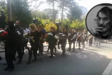 Sahranjen Miša Janketić: Kilometarska povorka ispratila glumca do večne kuće!