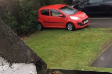 Obratite pažnju! U Grčkoj skidaju tablice, Bugari hapse zbog alkohola: Evo šta treba da znate ako kolima idete na letovanje