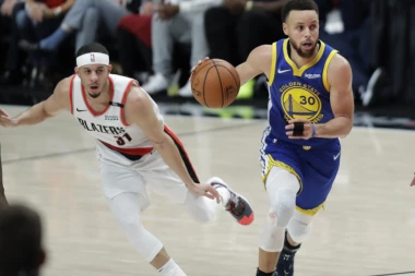 Sin legende Zvezde na radaru Golden Stejta!