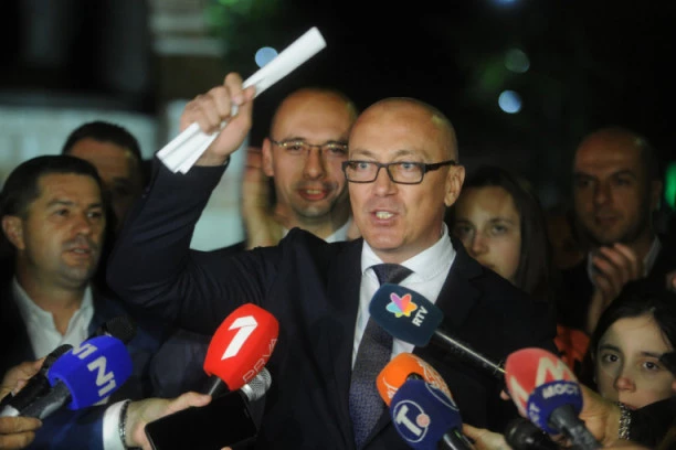 Jasna poruka Srpske liste Đilasovom kumu Đorđeviću: Srbima na Kosova dosta dušebrižnika koji izigravaju patriote