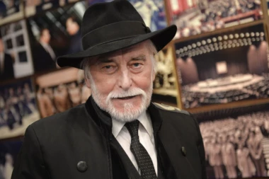 Skandal u Narodnom pozorištu! Poznati glumac ošamario balerinu