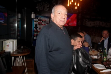 GLUMAC U JEZIVIM BOLOVIMA: Ivanu Bekjarevu se stanje ZNATNO POGORŠALO!