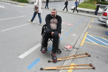 Šokantna vest: Miki Đuričić s nanogicom ulazi u "Zadrugu 3"?!