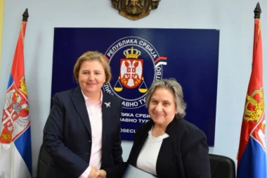 NASTAVLJAJU U DOBROM PRAVCU: Glavni tužioci Srbije i Grčke potpisali sporazume o saradnji