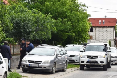 Trostruko ubistvo u Novom Sadu: Nađeni mrtvi supružnici i njihova ćerka (32)!