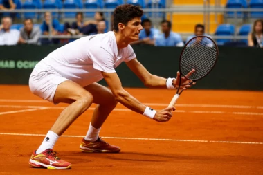 Ništa od SRPSKOG FINALA: Petrović eliminisan!