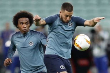 Azaru postavili neugodno pitanje o Mesiju: Ne možete da me poredite sa njim!