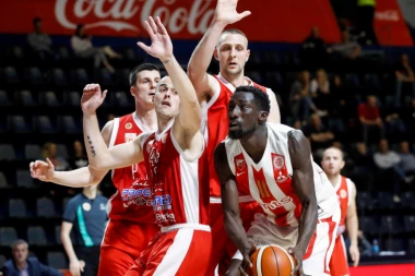 Borac nemoćan: Zvezda demolirala Čačane za 10/10 i poslala poruku Megi!