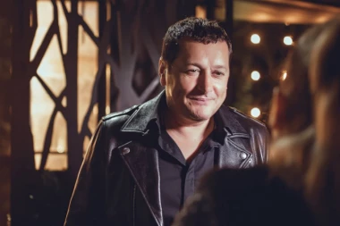 PEVAČ OTKRIO BOLNU PORODIČNU TAJNU: Aca Pejovića u ovakvom stanju niko nikad nije video!