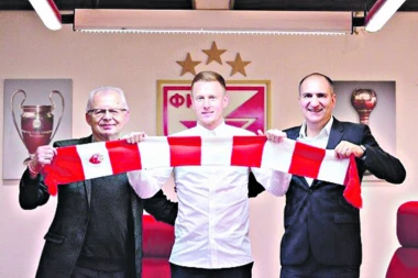 Dva pogođena penala,hladnokrvnost... Zvezdin diskretni heroj: "Pustite šefe, ja ću!"