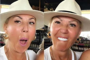 Breno, jesi li se napila? Pevačica se plazila i kreveljila fanovima!