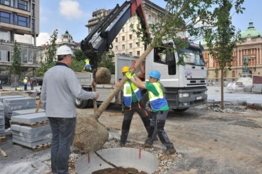 (VIDEO) Trg Republike dobio potpuno novi izgled: Za sada, sve je fantastično