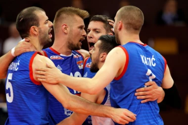 KAO KOD KUĆE: Srbija posle drame bolja od Kanade za drugu pobedu u Ligi nacija!