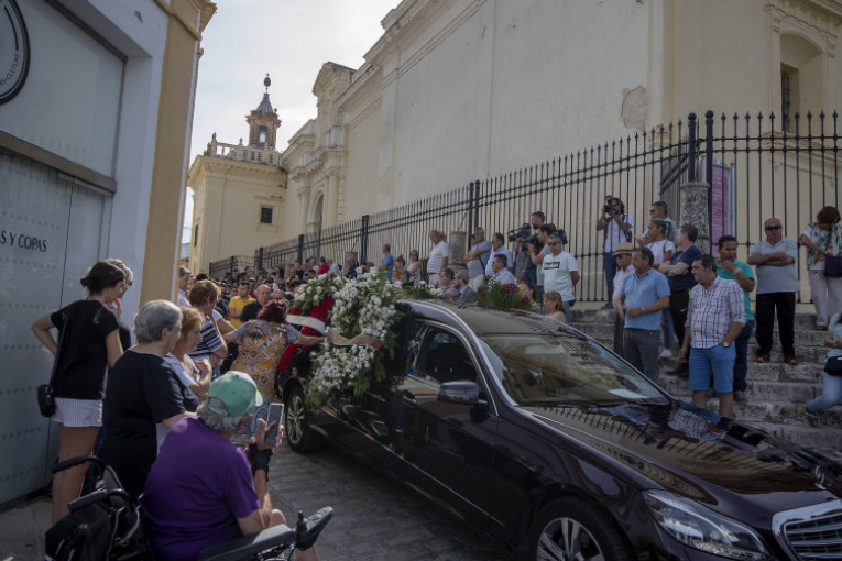 Rejesov ispraćaj u večnost!