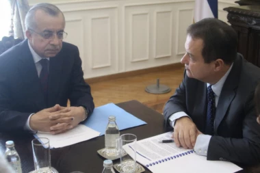 (FOTO) Dačić i Tanin razgovarali pred sednicu Saveta bezbednosti UN