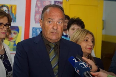 Šarčević u OŠ "Mihajlo Petrović Alas": Dve godine uspešnih obrazovnih reformi
