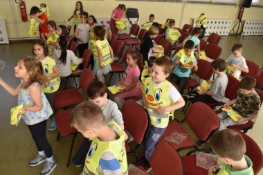 Bezbedniji na putu do škole