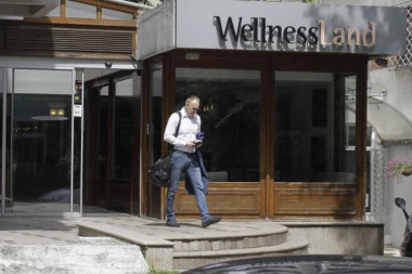 Đilas se bahati samo u najskupljem "Velnes-centru": Paket košta 1.000 evra