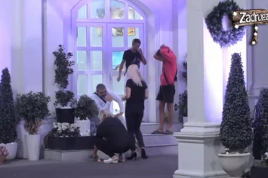 (VIDEO) Umalo izazvala požar: Zorica zapalila Brendonove gaće!