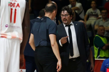 (VIDEO) Trinkijeri se obratio "grobarima"