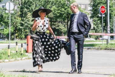 Jelena Karleuša stigla na suđenje sa Cecom: Njen stajling sve zapanjio, a evo kako se ponela prema prisutnima!