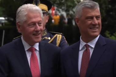 Klintonu smešno ubijanje Srba! Idiotska poruka bivšeg američkog predsednika u Prištini