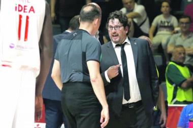 Liga kaznila Trinkijerija zbog nošenja majice!