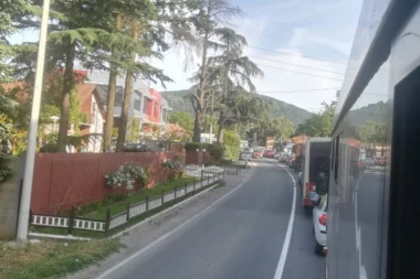 (FOTO) KRKLJANAC NA AVALSKOM PUTU: Ko je krenuo u tom pravcu, baš se prevario, evo zašto!