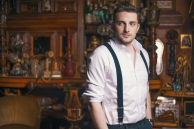 "ODE DUŠA MOJA NAJDRAŽA" Mirza Selimović SKRHKAN od BOLA: Emotivnim rečima se OPROSTIO od najdražeg člana porodice