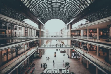 (VIDEO) Kinezi poludeli za japanskom odećom, napravili masovni stampedo