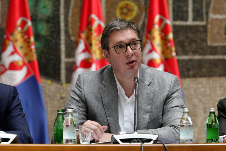 Vučić o reakciji Podgorice na njegovu molbu o SPC: Nisam se mešao u unutrašnje stvari Crne Gore, u pitanju su interesi Srba i srpske crkve