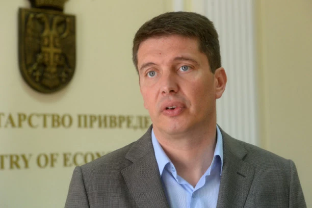 Stevanović: Ako efikasno plasiramo sredstva, privreda se vraća do kraja godine na nivo pre koronavirusa!