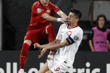 Pričaš albanski? M'rš napolje!