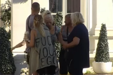 Suzani pozlilo: Zadrugari joj pritekli u pomoć, ona urlala i odbijala da ode kod lekara!