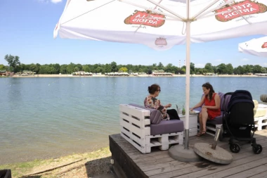 LETO SE VRATILO! Možete da odložite kišobrane i uživate u suncu... Ali samo do četvrtka!