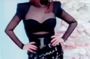 Ceca blistala na rođendanu: Dobila brdo poklona, a ovaj dijamant je ostavio sve bez daha!