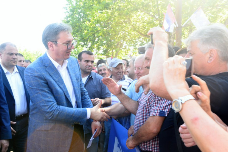Kampanja "Budućnost Srbije"! Vučić u Knjaževcu: Timočkom okrugu ćemo posebno da pomognemo