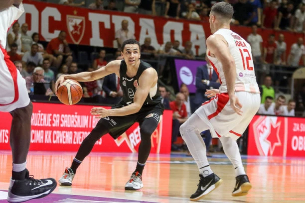 POZNAT RASPORED ABA LIGE: Partizan na startu igra srpski derbi, Zvezda ide na vruće gostovanje!