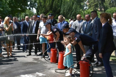 Provedite lep porodični dan uz različite sadržaje na Dan policije